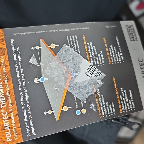 The Very Warm Men's Polartec Black Fleece Vest Size Medium New - Picture 7 of 7